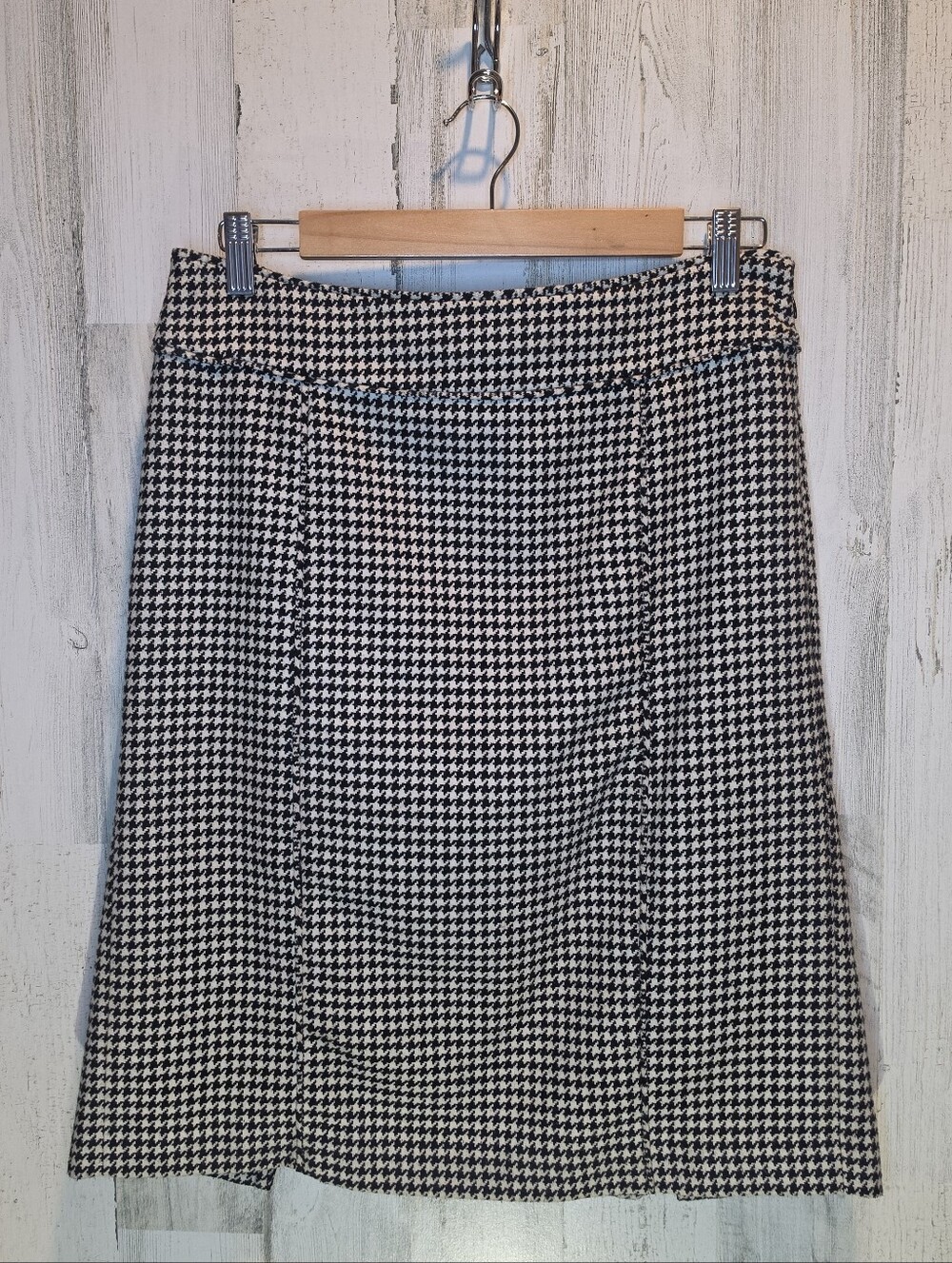 Banana Republic Women’s Size 8 Houndstooth Wool Blend Pencil Skirt Black White